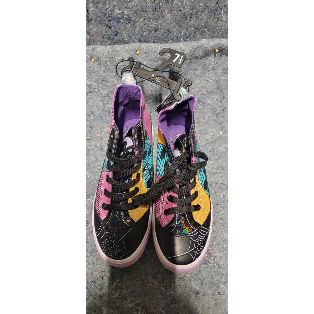 Ground Up Tim Burton's The Nightmare Before Christmas Tennis Shoes Size‎ 7 1/2